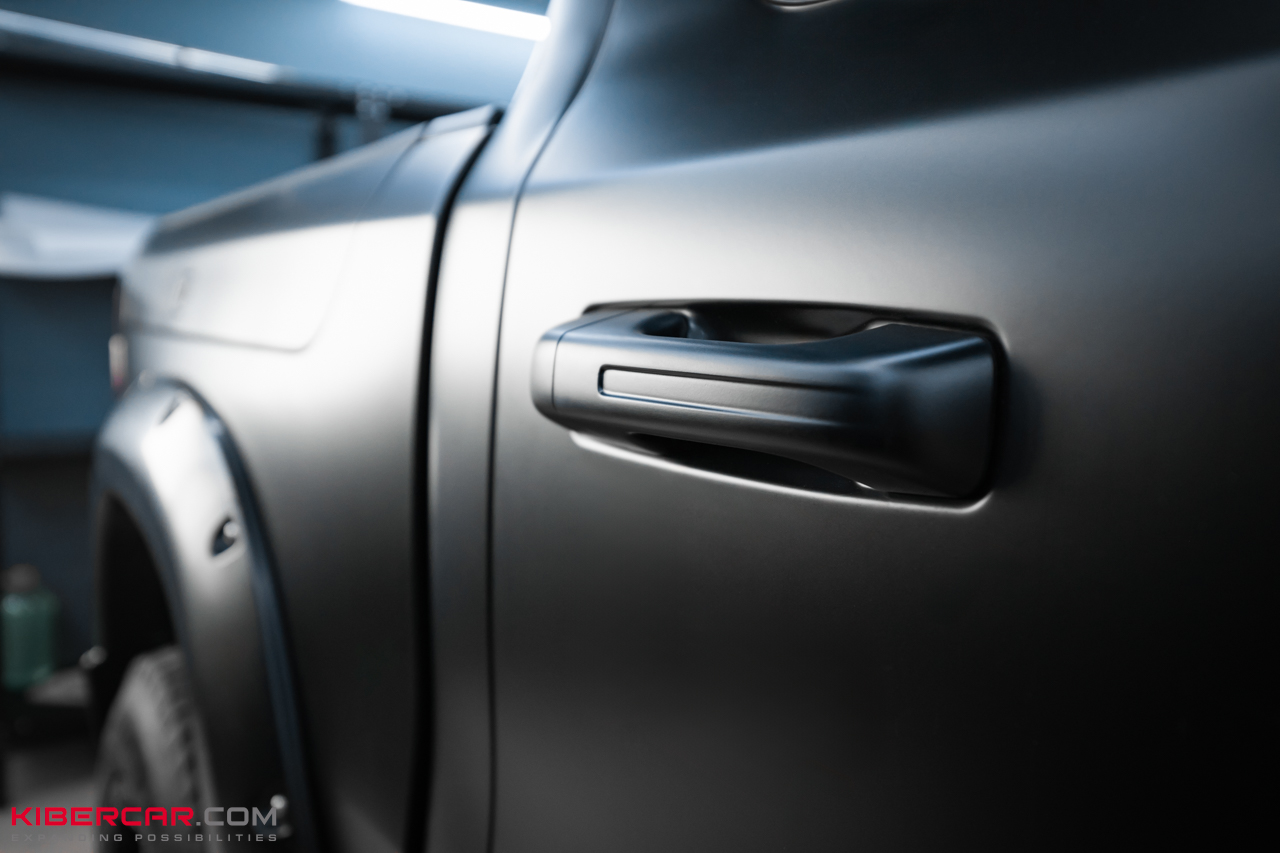 Восстановление кузова RAM 1500 после повреждений