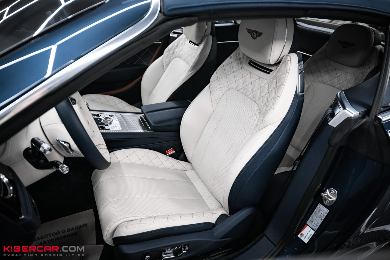 Химчистка салона роскошного кабриолета Bentley Continental GT