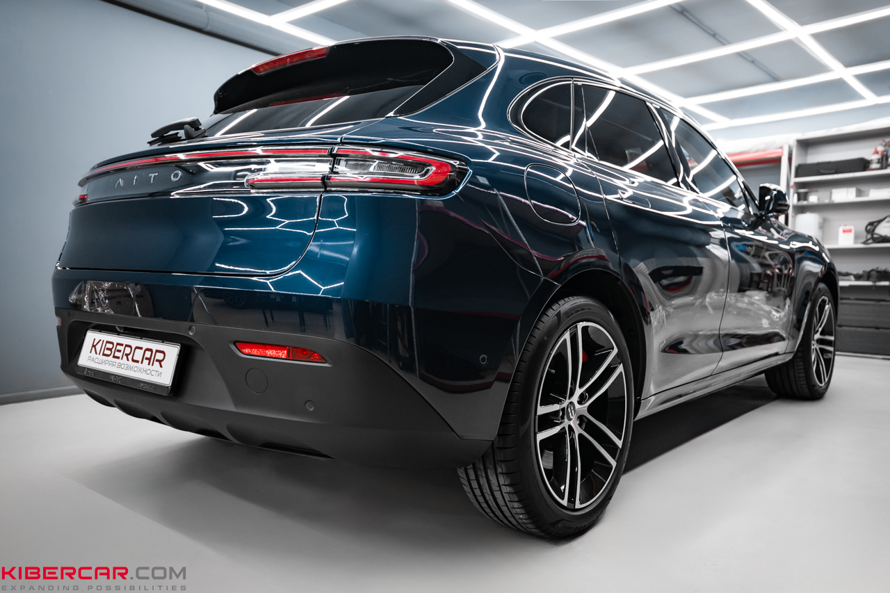 Aito M5: оклейка кузова антигравийной пленкой