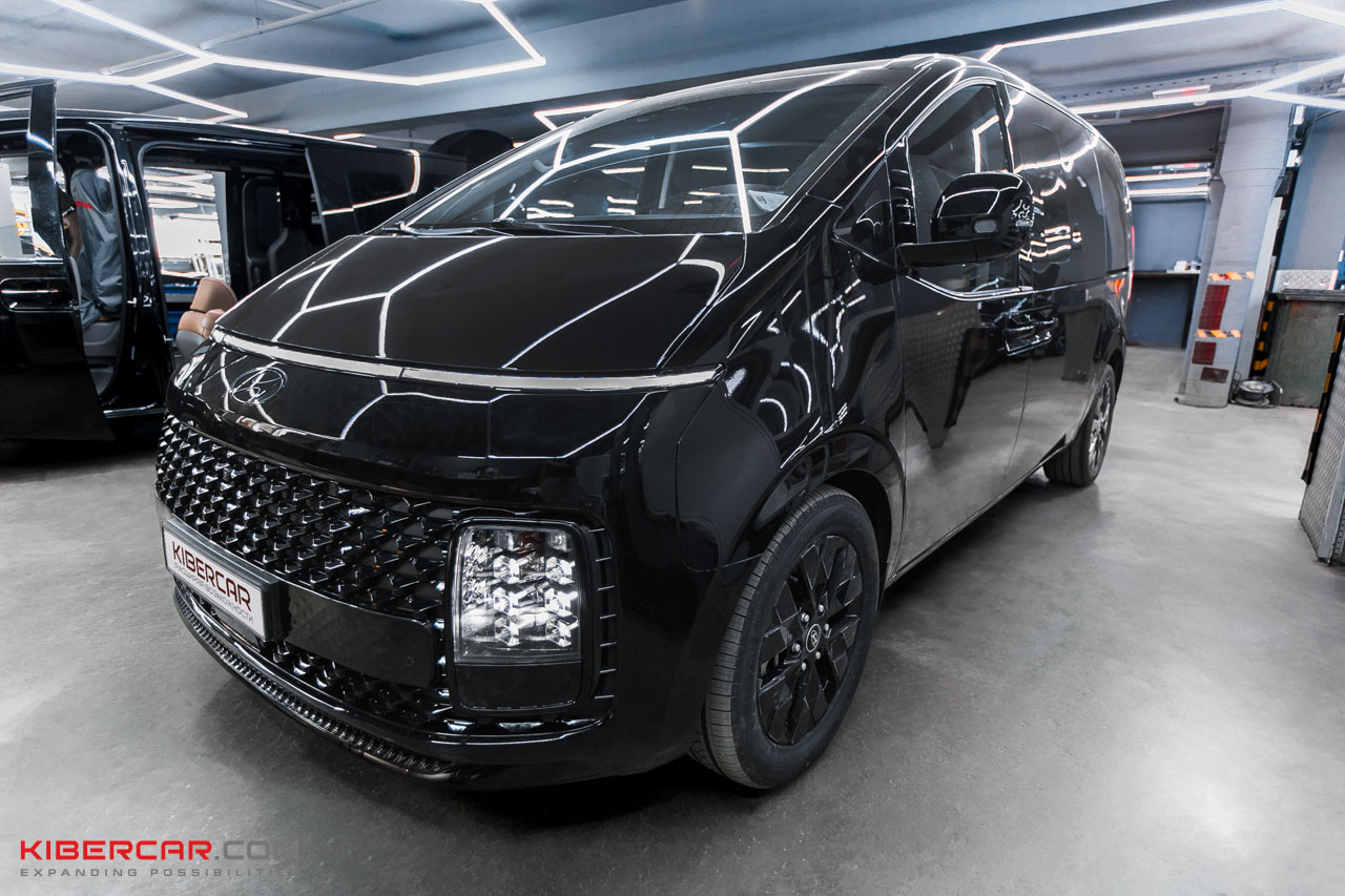 Установка многофункционального дивана и перешив на Hyundai Staria