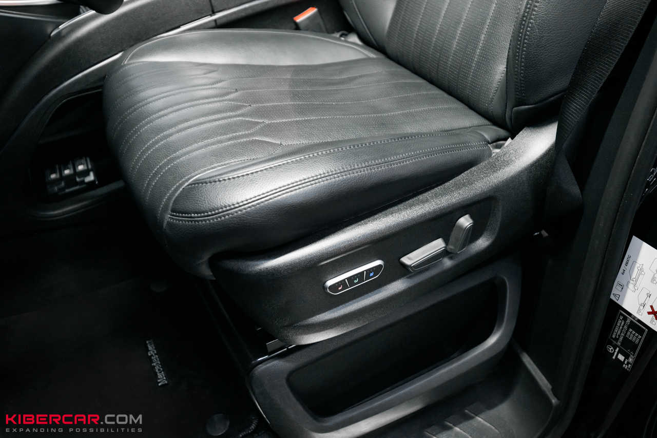 Установка многофункциональных кресел в Mercedes-Benz V-Class Long 2021 года