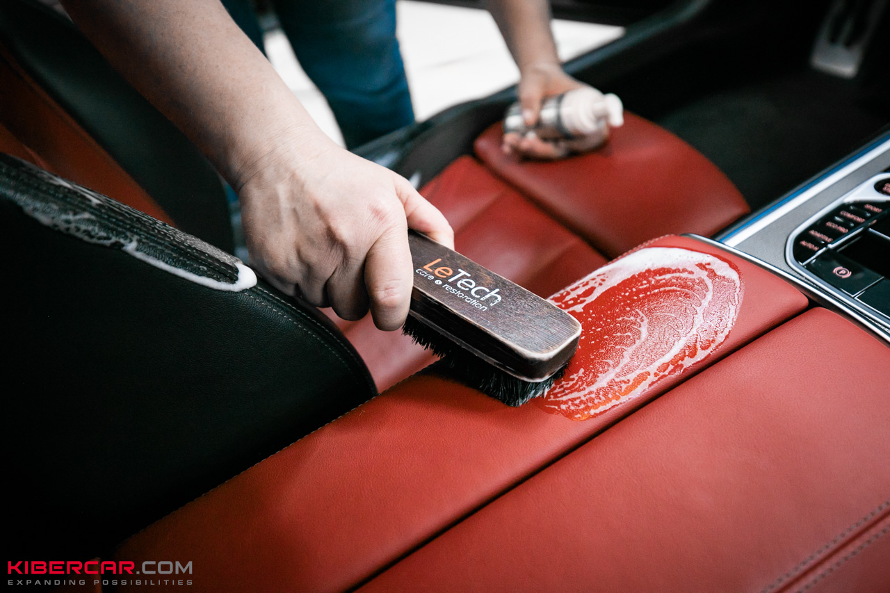 Химчистка салона BMW 8 серии