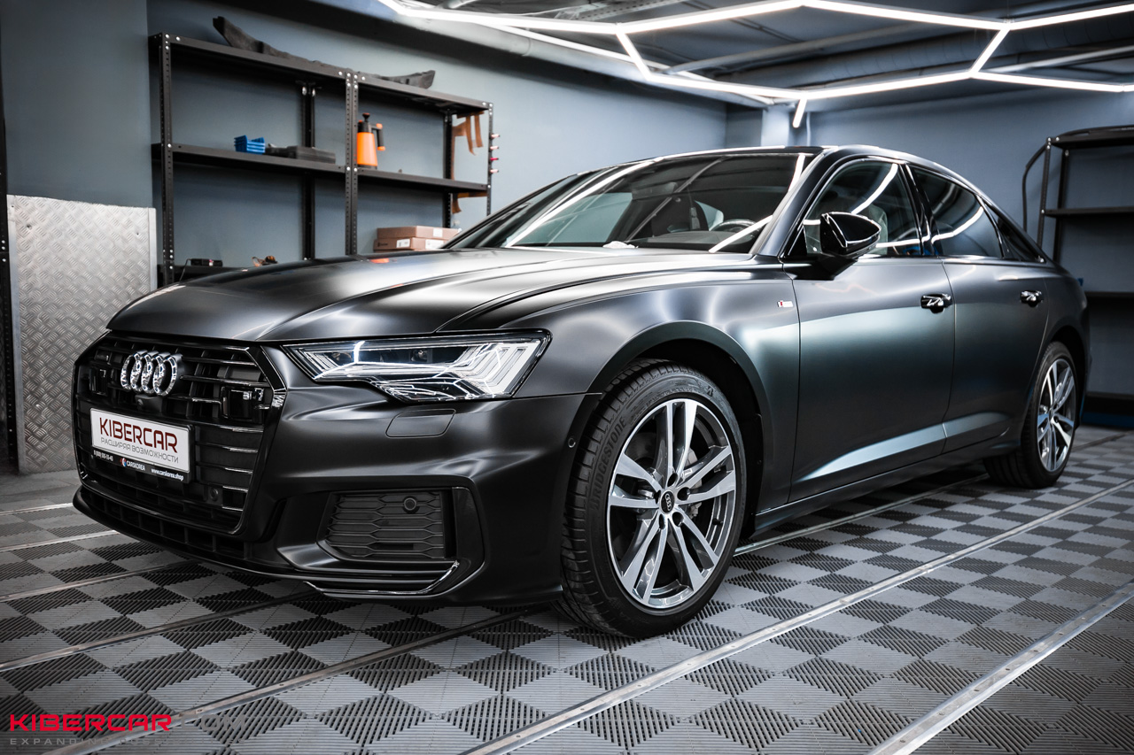 Оклейка Audi A6 полиуретановой пленкой с сатиновым эффектом