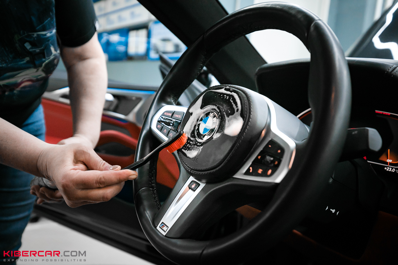 Химчистка салона BMW 8 серии