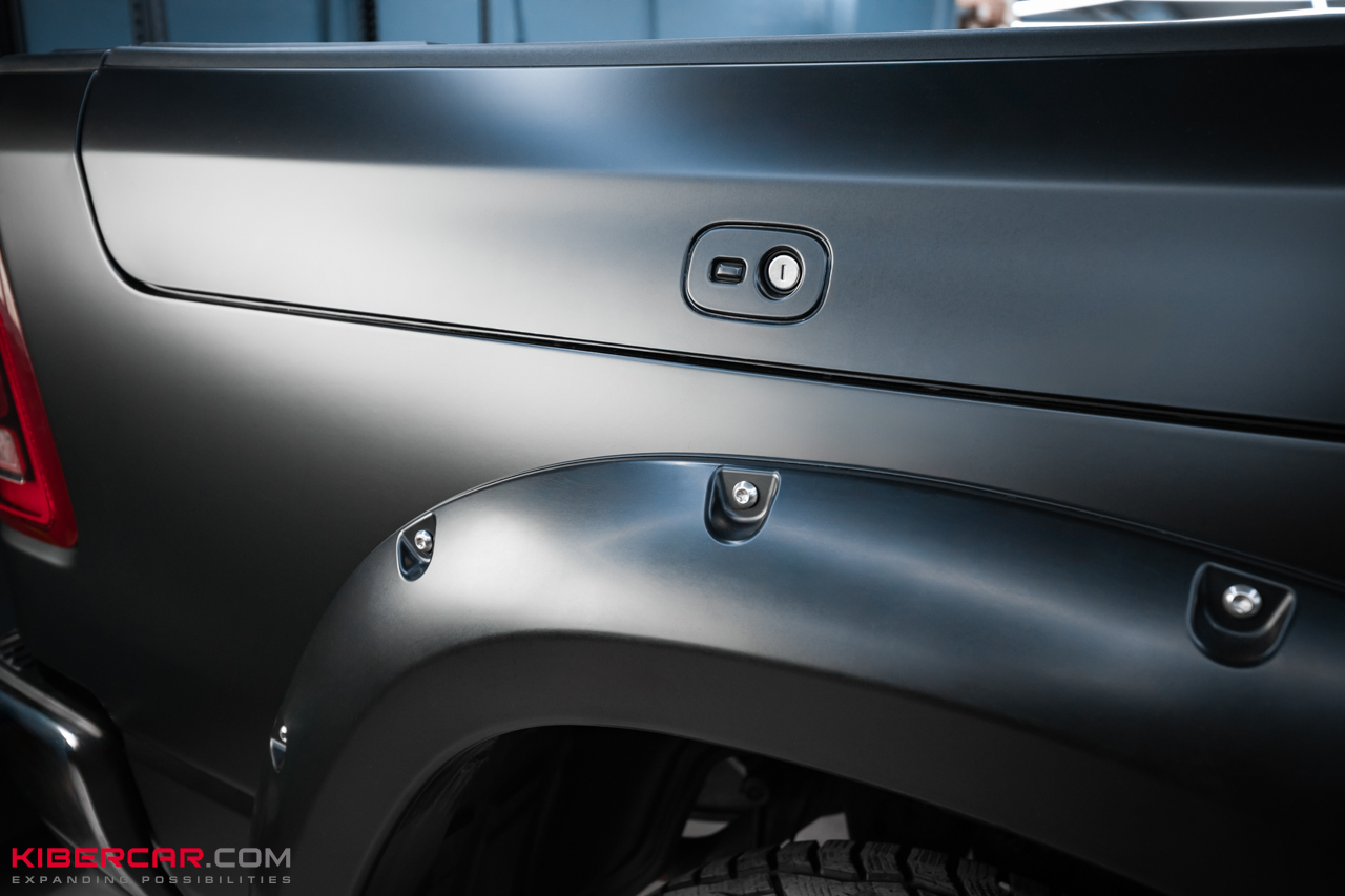 Восстановление кузова RAM 1500 после повреждений