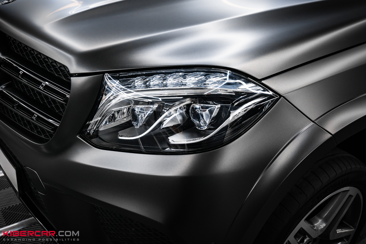 Mercedes-Benz GLS: антихром и оклейка в цветную матовую полиуретановую пленку