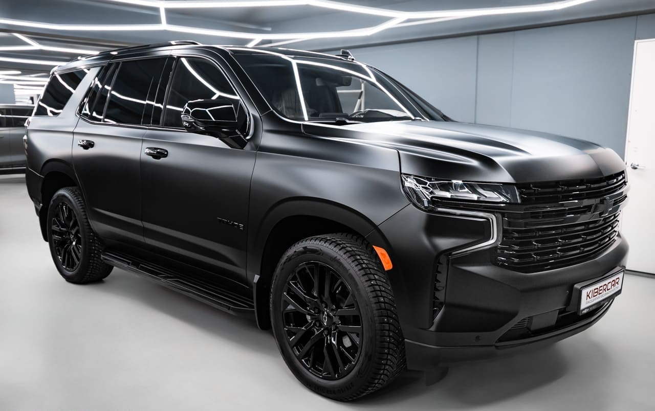 Chevrolet Tahoe: антихром и оклейка матовой полиуретановой пленкой