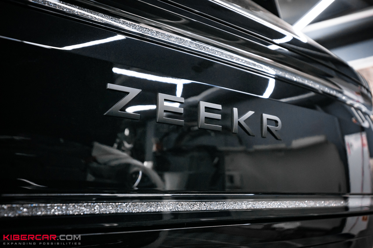 Матовый антихром на Zeekr 9X: стильный акцент для современного электрокроссовера