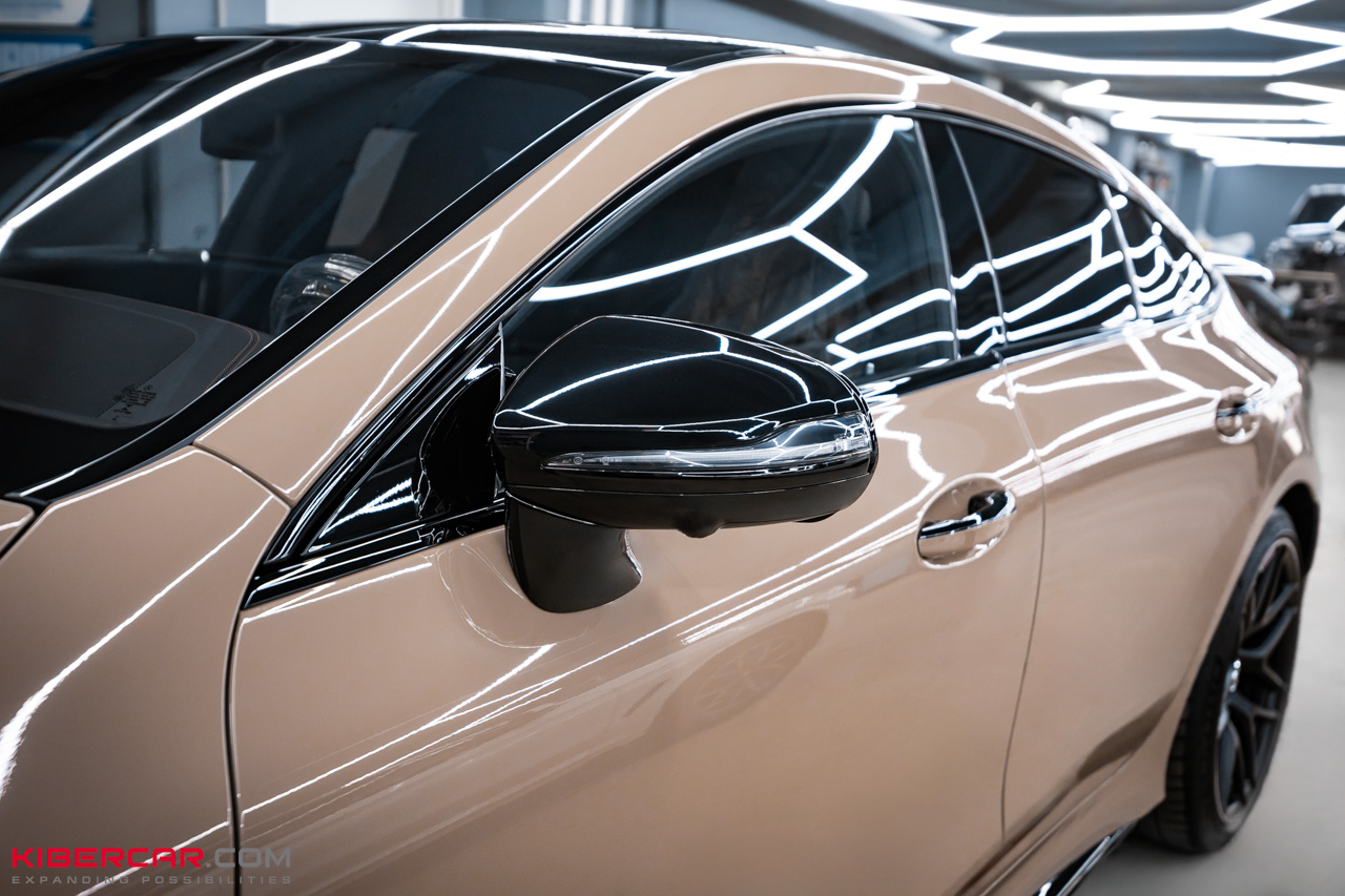 Mercedes-Benz AMG GT: оклейка в цветную полиуретановую пленку