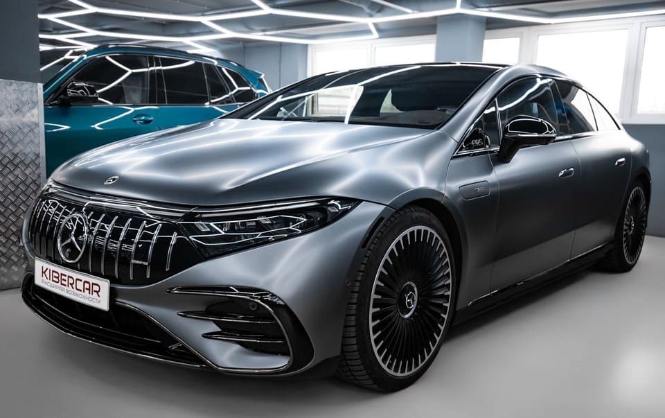 Оклейка матовой полиуретановой пленкой Mercedes-Benz EQS