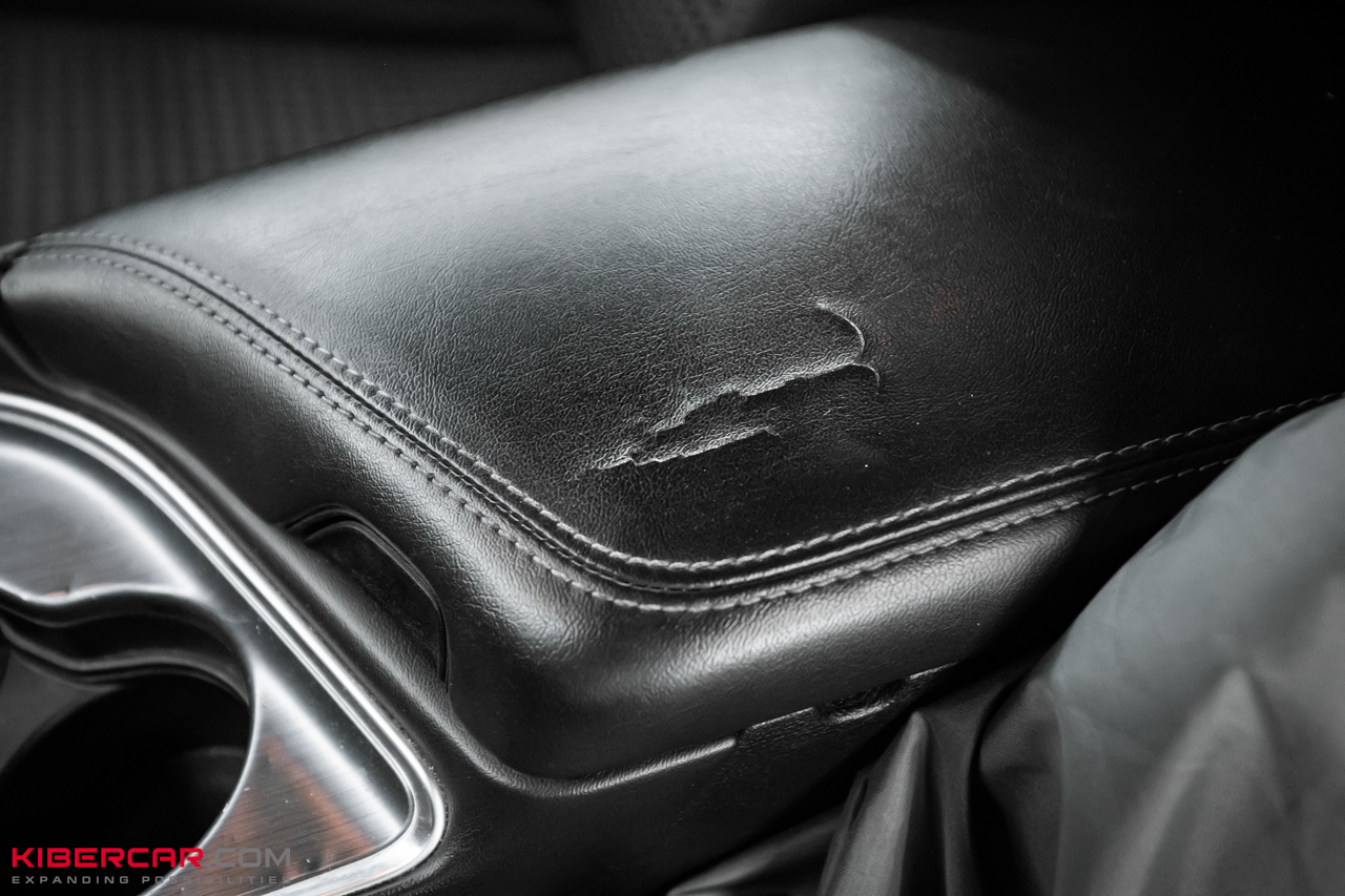 Перешив салона Dodge Challenger: спортивный интерьер, достойный легендарного маслкара