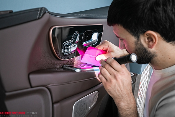 Оклейка декоративных элементов салона